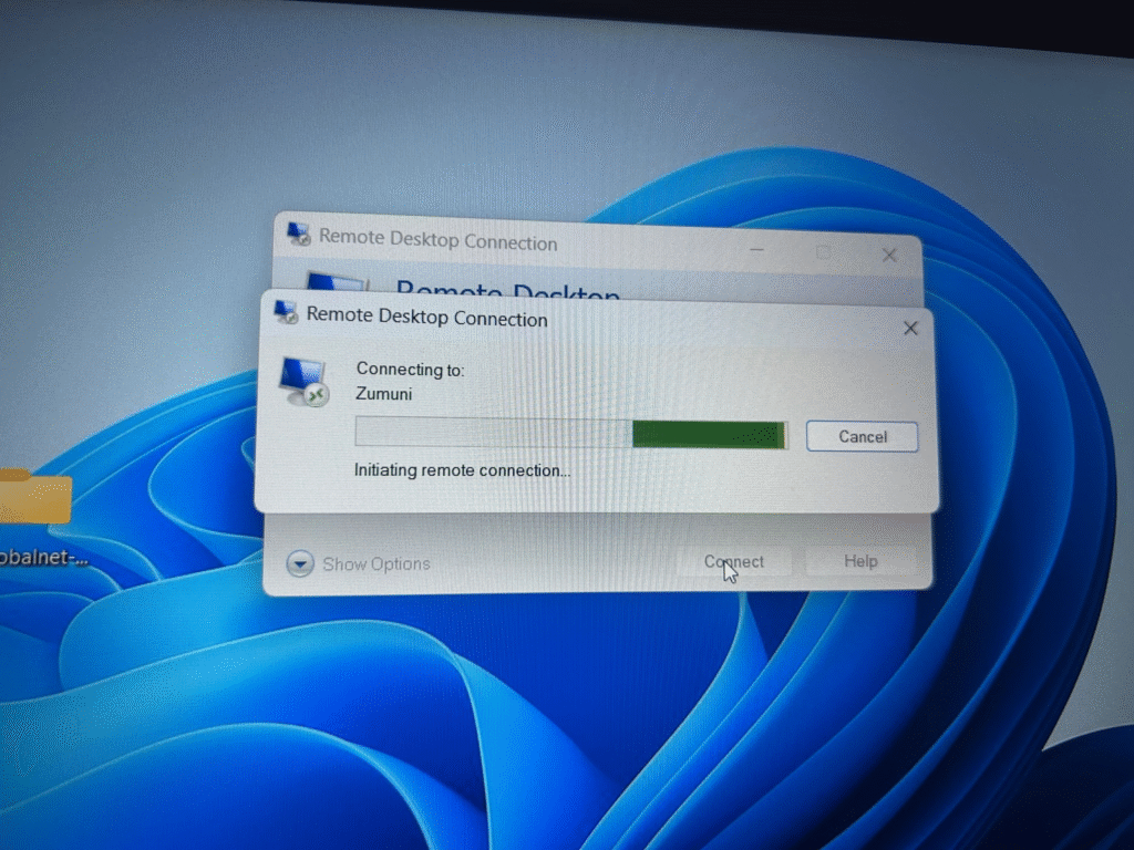 Remote Desktop attempting to establish a connection to the remote PC